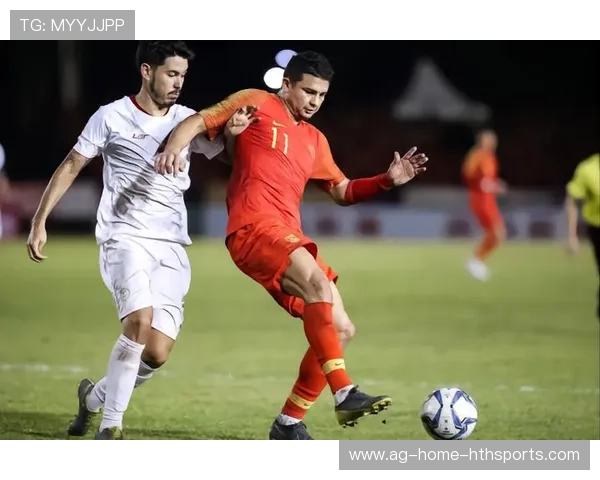 科隆左路或成关键突破点位：足球战术新风向？