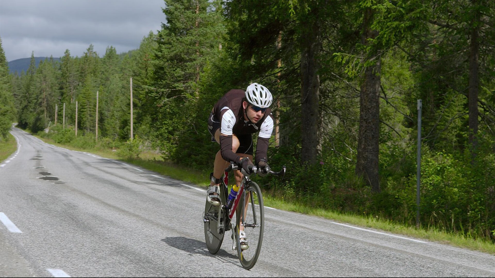 综合体育系“抗压能力竞技赛” 模拟高压比赛环境测试心理素质